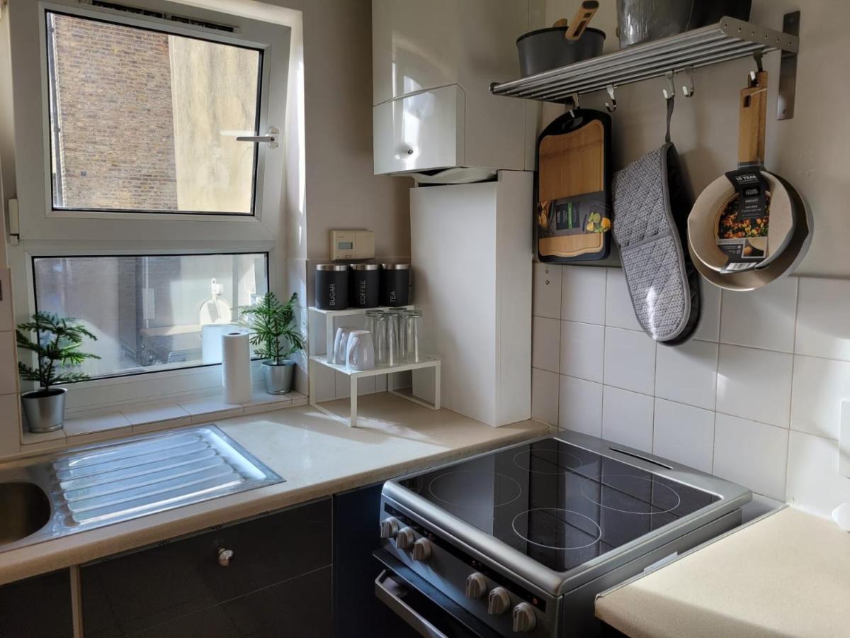 Stunning 1 Bedroom Apartment In Londen Buitenkant foto